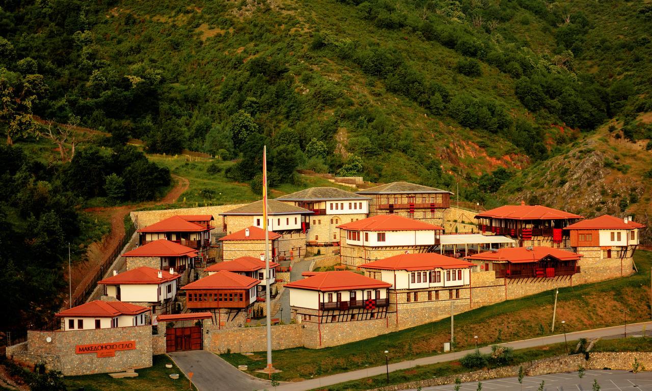 סקופיה Macedonian Village Hotel & Resort מראה חיצוני תמונה