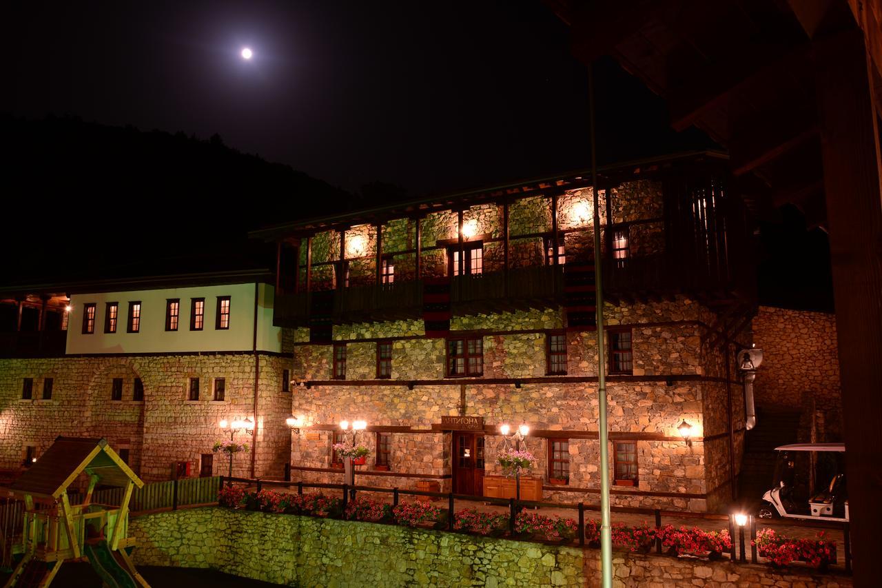 סקופיה Macedonian Village Hotel & Resort מראה חיצוני תמונה