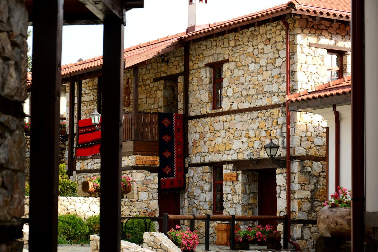 סקופיה Macedonian Village Hotel & Resort מראה חיצוני תמונה