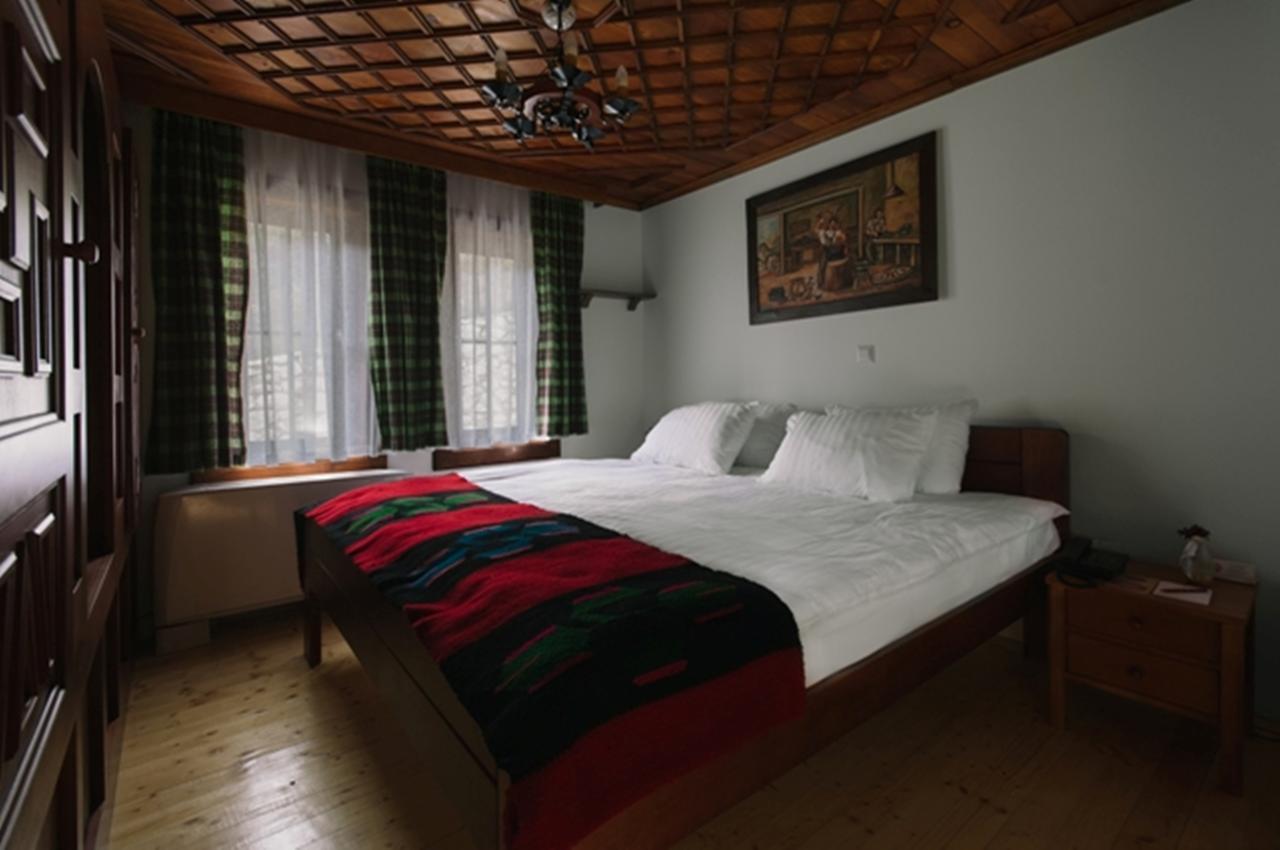 סקופיה Macedonian Village Hotel & Resort מראה חיצוני תמונה