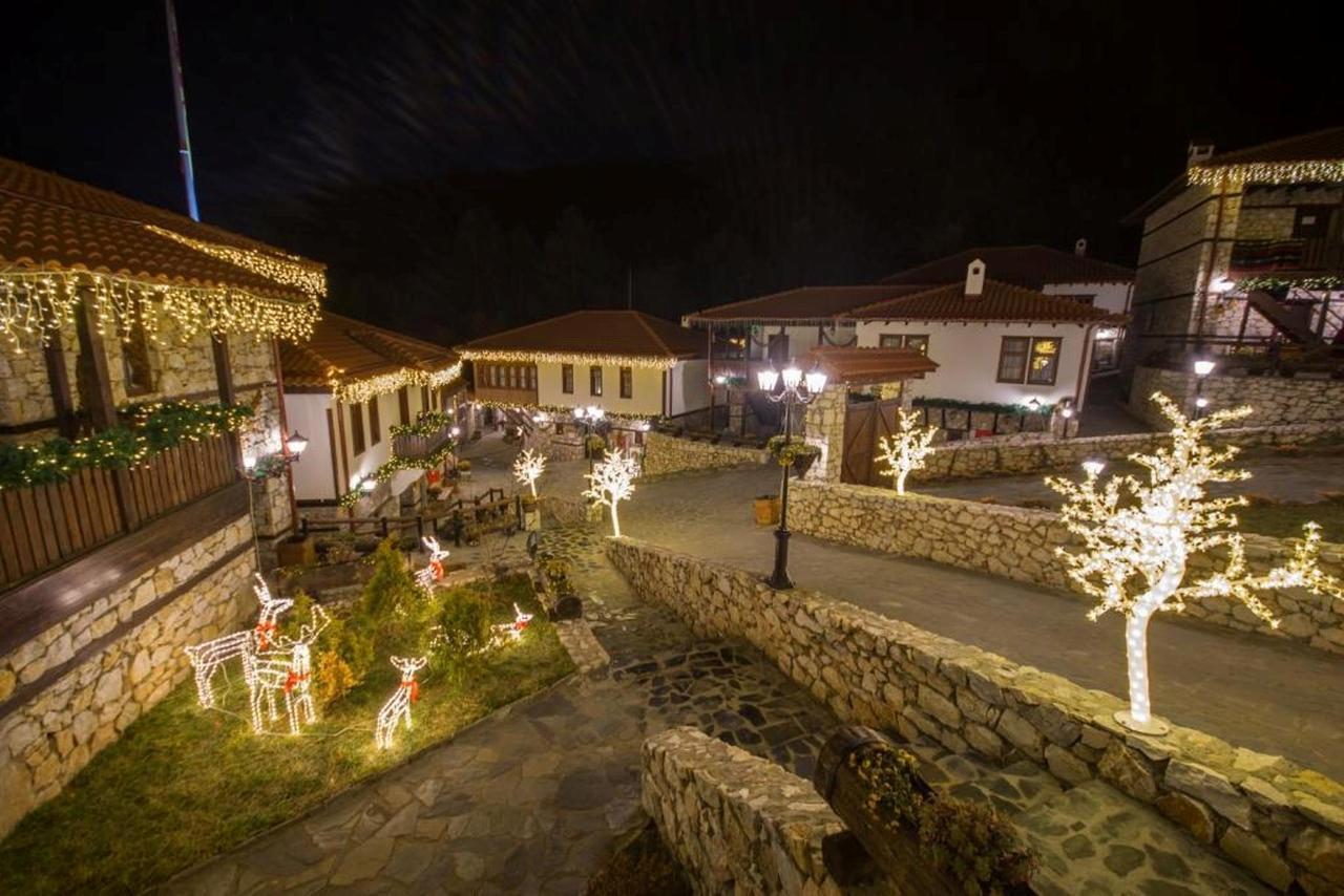 סקופיה Macedonian Village Hotel & Resort מראה חיצוני תמונה